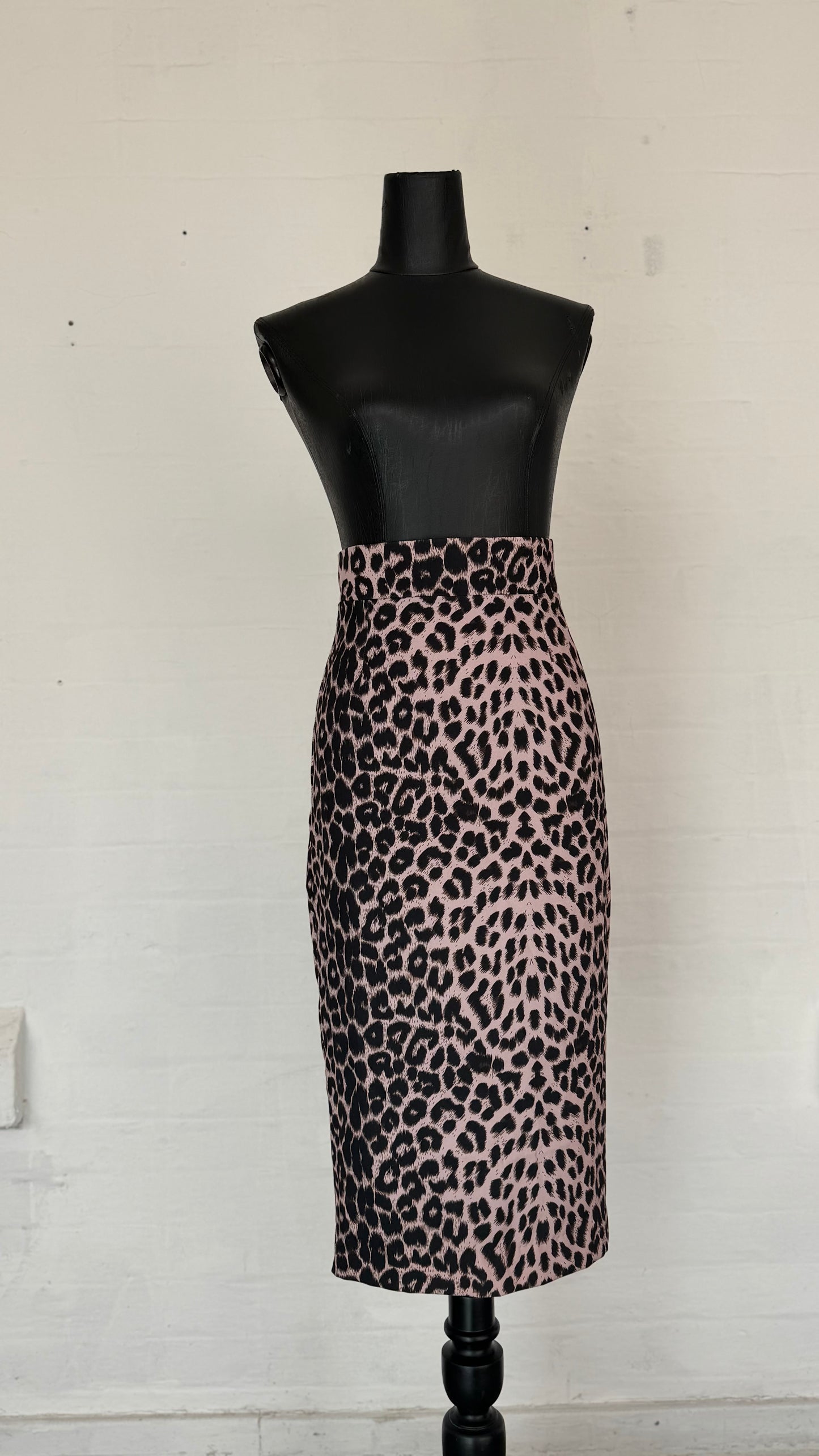 Pink & Black Leopard Print High-Waisted Midi Pencil Skirt
