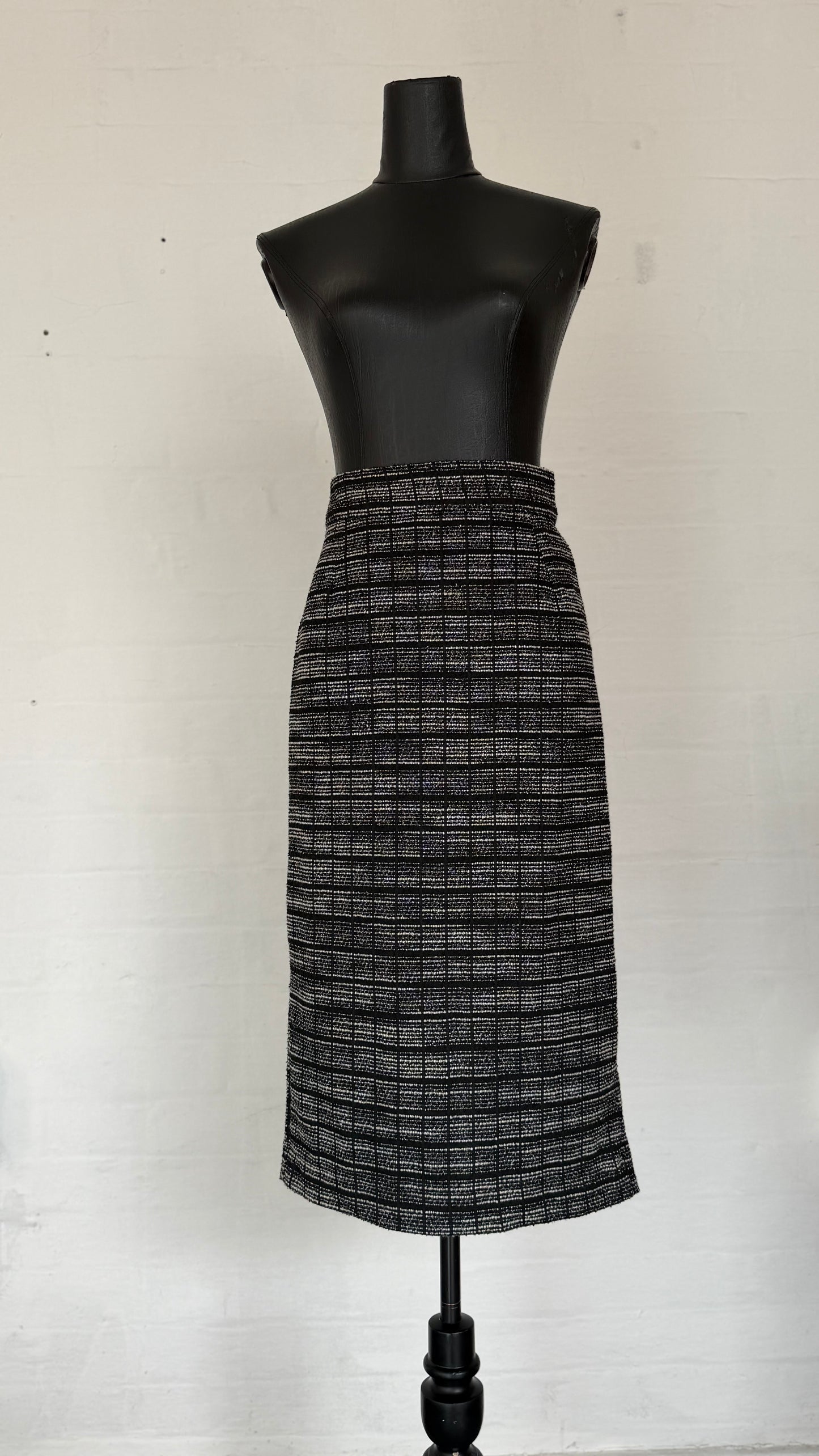 High-Waisted Black & White Tweed Check Midi Pencil Skirt